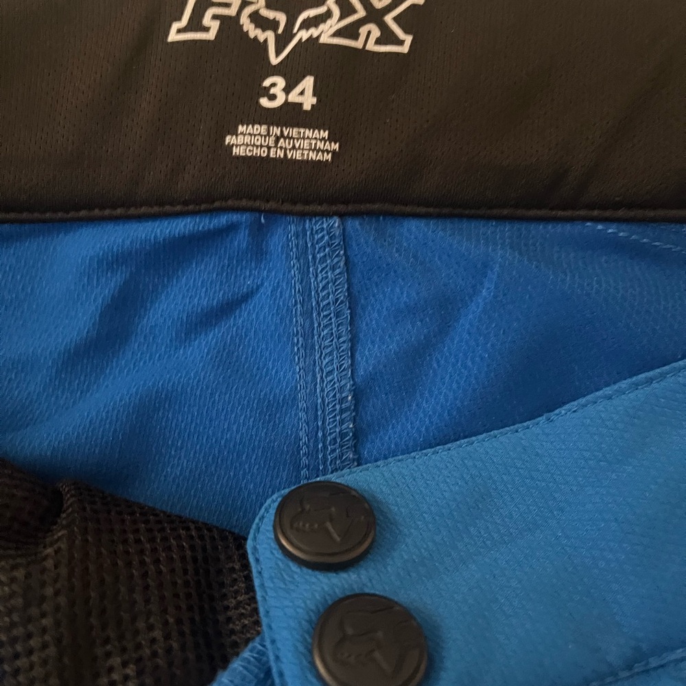 Fox Giant Mountain biking shorts 34 - Picture 4 of 4